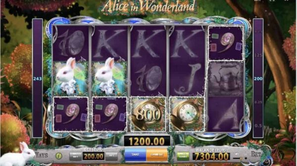 Alice in Wonderland automat